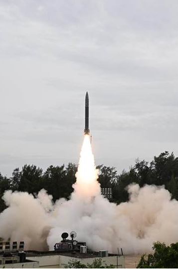 India successfully conducts two consecutive flight-tests of Pralay missile