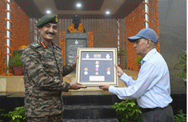Capt. Singh’s Family Donates MVC Medals to Garhwal Rifles