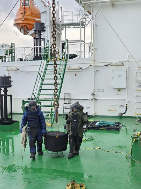 Naval Experts Safely Retrieve Missile Warhead Lodged in Merchant Tanker