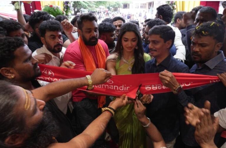 ​Kalamandir Opens Its 7th Showroom in Mysore at Kuvempu Nagara, Bringing Complete Family Fashion Under One Roof.